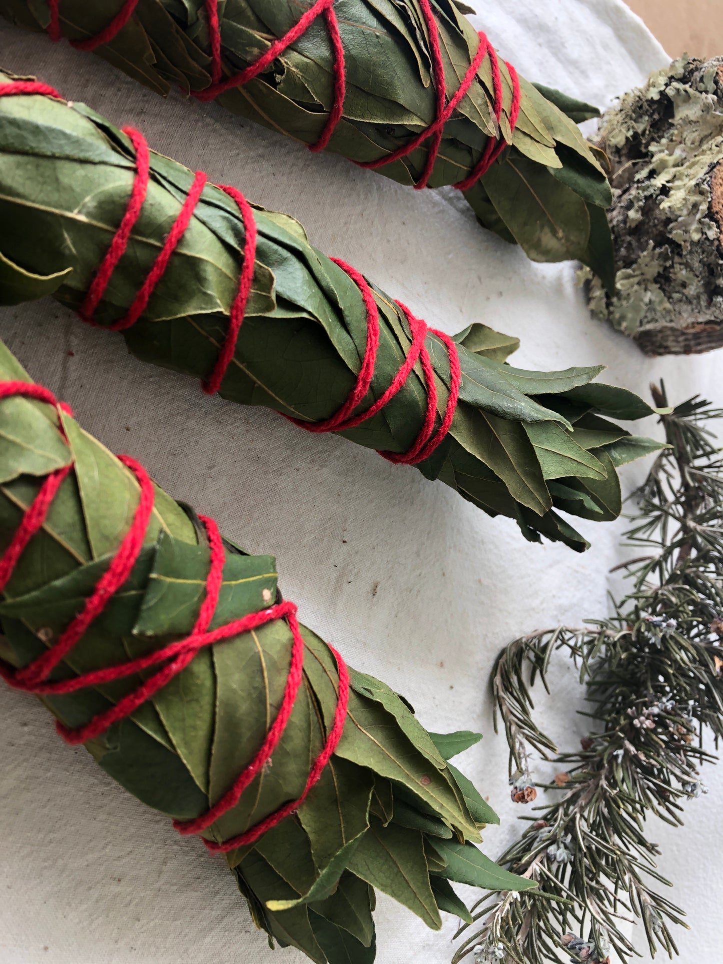 Bay Leaf Smudge Stick / Incense / Sage - alternative / Cleaning wand